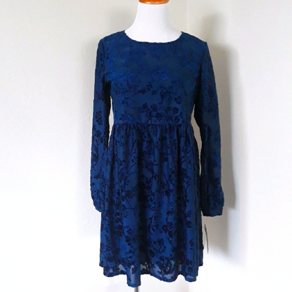NWT! Boho Babydoll Velvet Accent Dress
